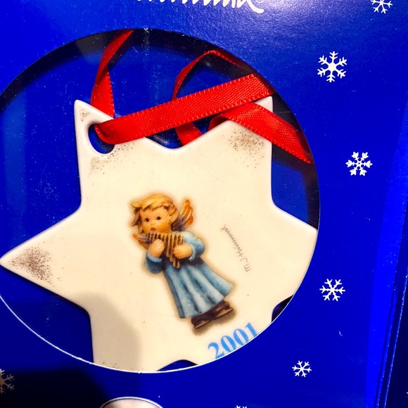 Vintage Hummel Porcelain 2001 Joyful Recital Star Shaped Angel Ornament #1718 - Picture 6 of 8